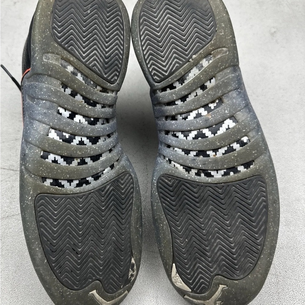 Size 10 - Jordan 12 Retro Utility - Picture 6 of 6